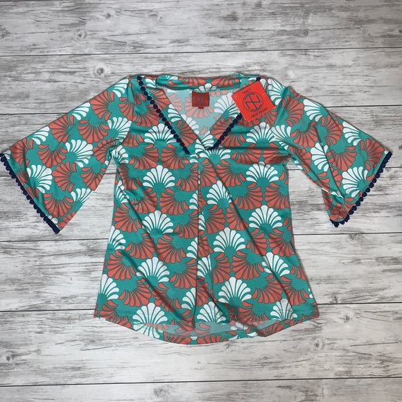 Tracy Negoshian Tops - Tracy Negoshian Top Size Small NWT